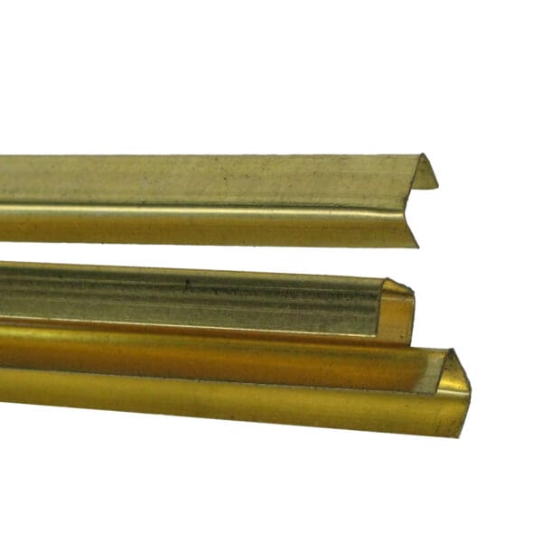 Messingprofil ±4×4 mm, 180 cm lang